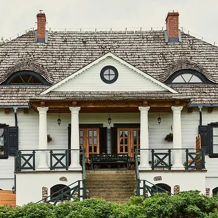 Impresja - Goscinne Na Nadbuzanskich Lakach Bed & Breakfast