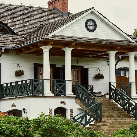 Impresja - Goscinne Na Nadbuzanskich Lakach Bed & Breakfast